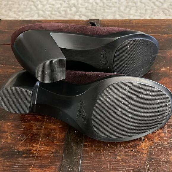 Dansko Brown Tara Suede and Leather Mary Jane Heels Size 38 - Picture 6 of 8